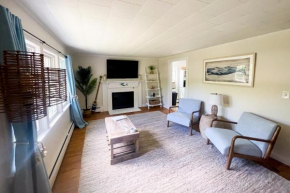 Downtown Seaside Serenity Retreat